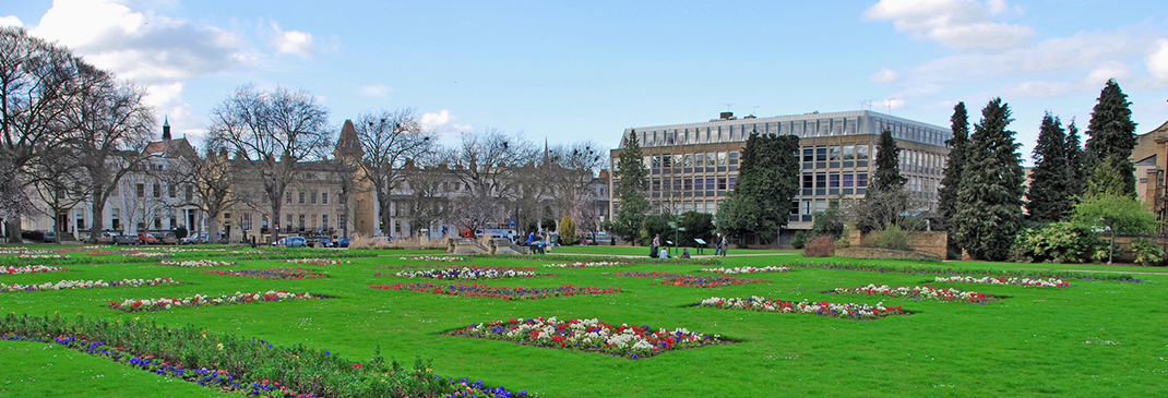 Car hire Cheltenham