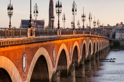 Location voiture Bordeaux