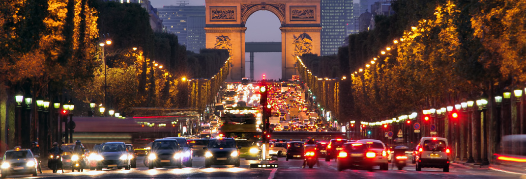 Choisissez la location de voiture  à Paris - Avenue Emile Zola - Station-service Avia PARC78 - Thrifty car rental